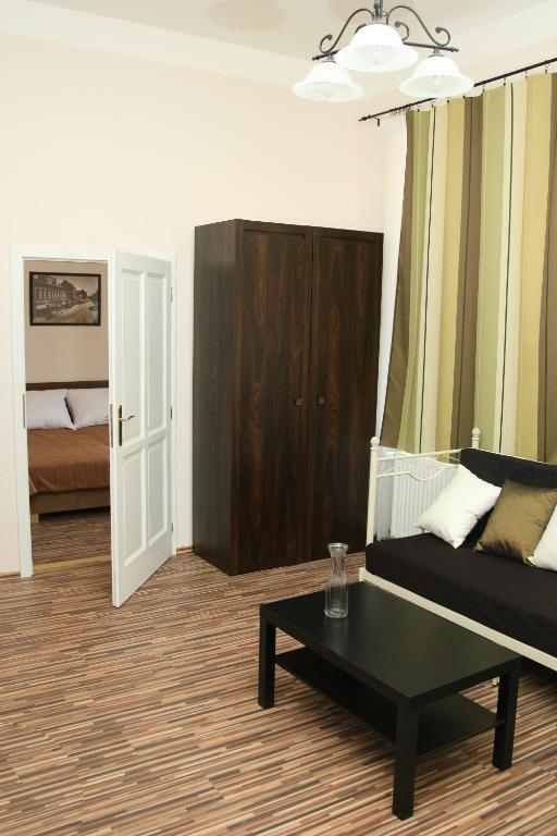 Promenade Panzio Bed and Breakfast Miskolc Kamer foto