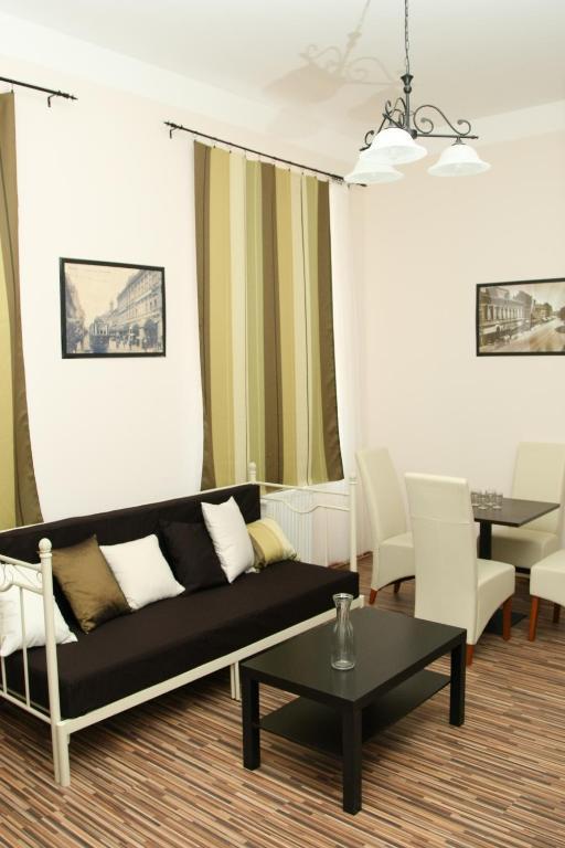 Promenade Panzio Bed and Breakfast Miskolc Kamer foto