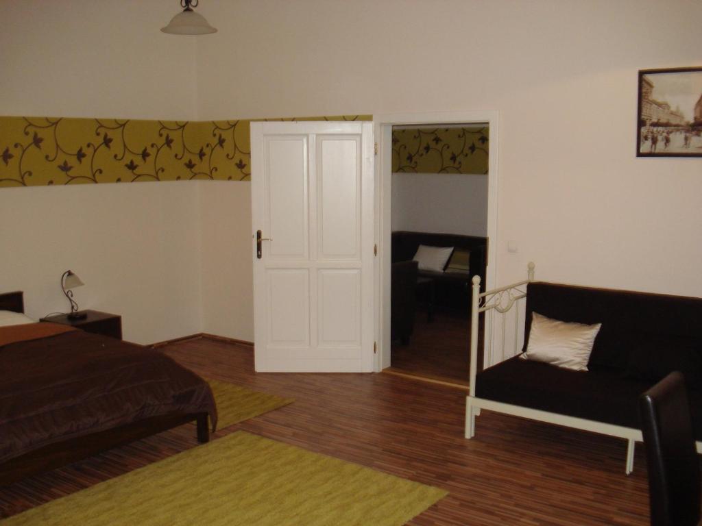 Promenade Panzio Bed and Breakfast Miskolc Kamer foto