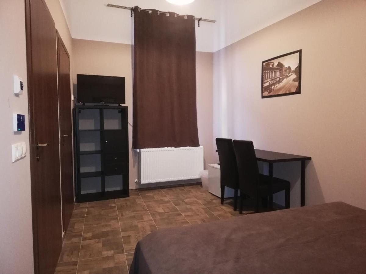 Promenade Panzio Bed and Breakfast Miskolc Buitenkant foto